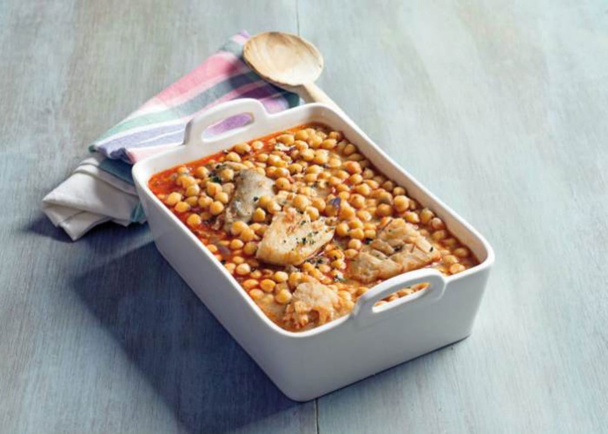 Platón con garbanzos y bacalao