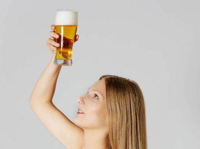 Qué tan benéfico es para el cabello, el enjuague con cerveza