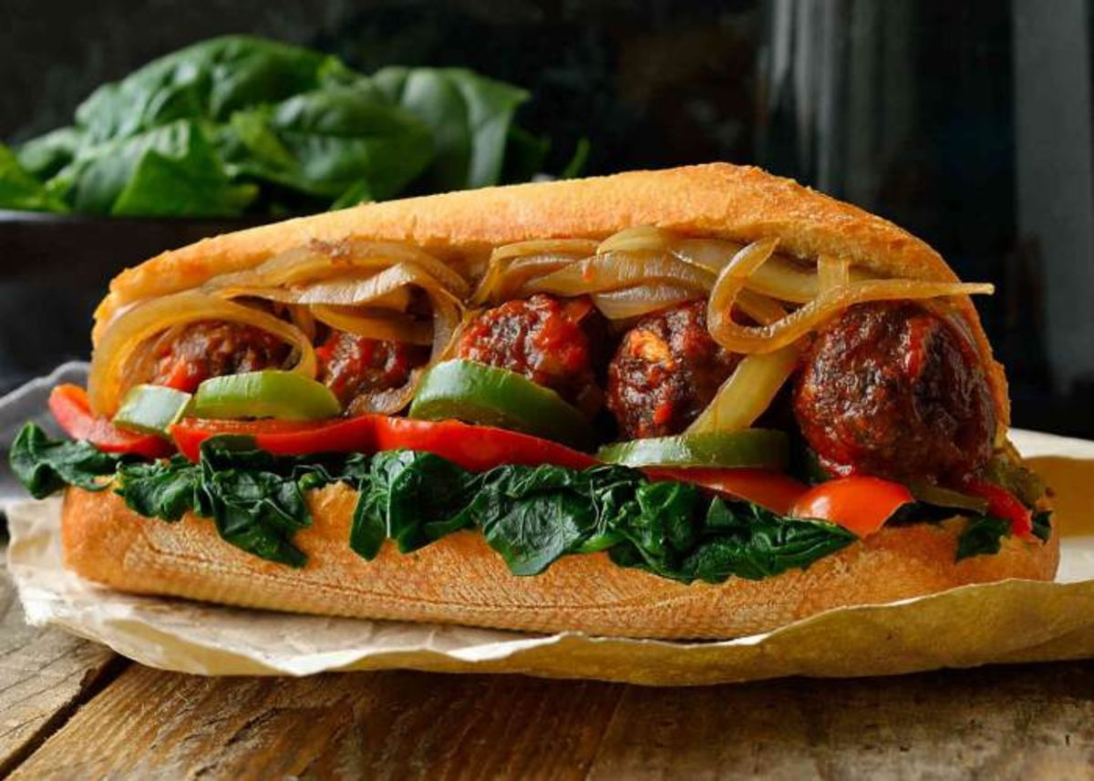 Emparedado-con-albondigas-veganas