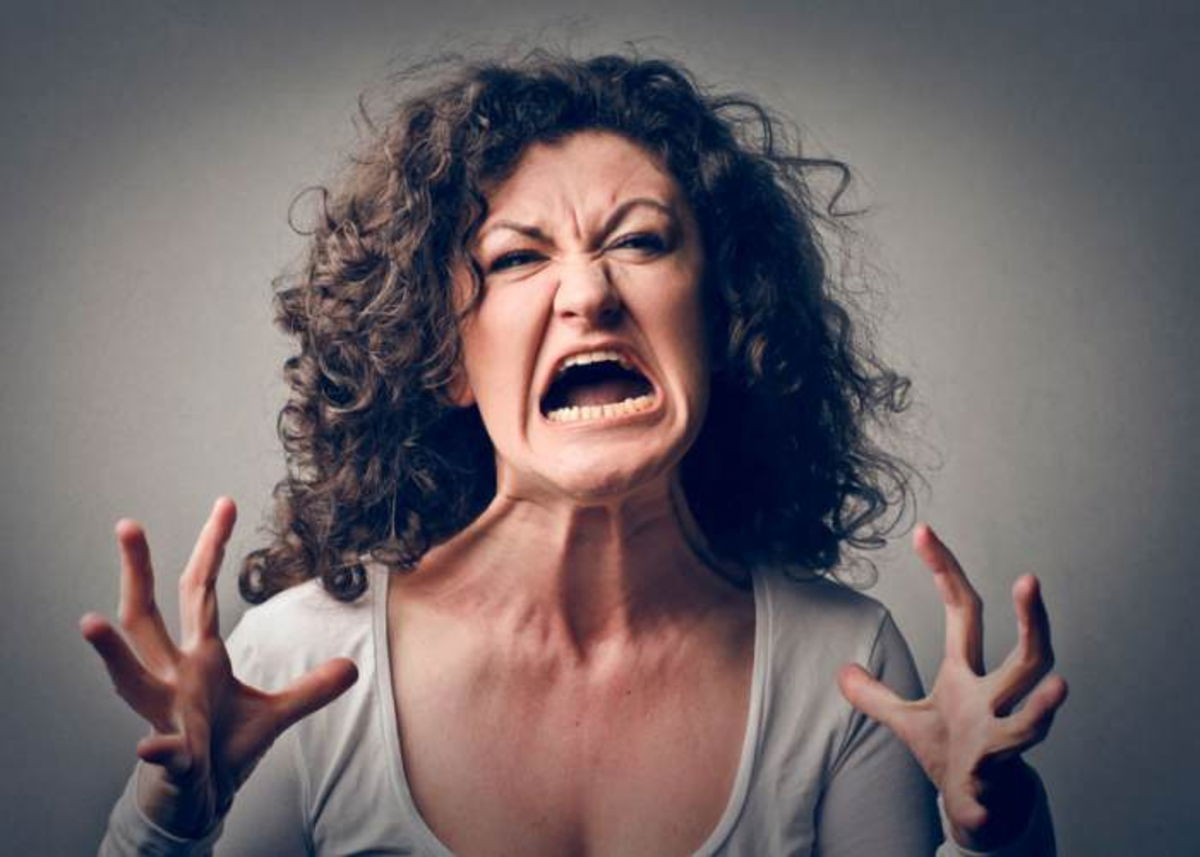Mujer con ira