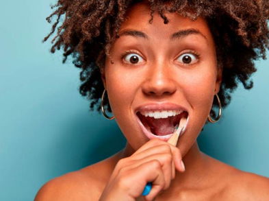 Combate la caries dental con estos remedios naturales