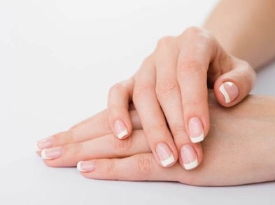 ¿Cómo rejuvenecer la piel de las manos?