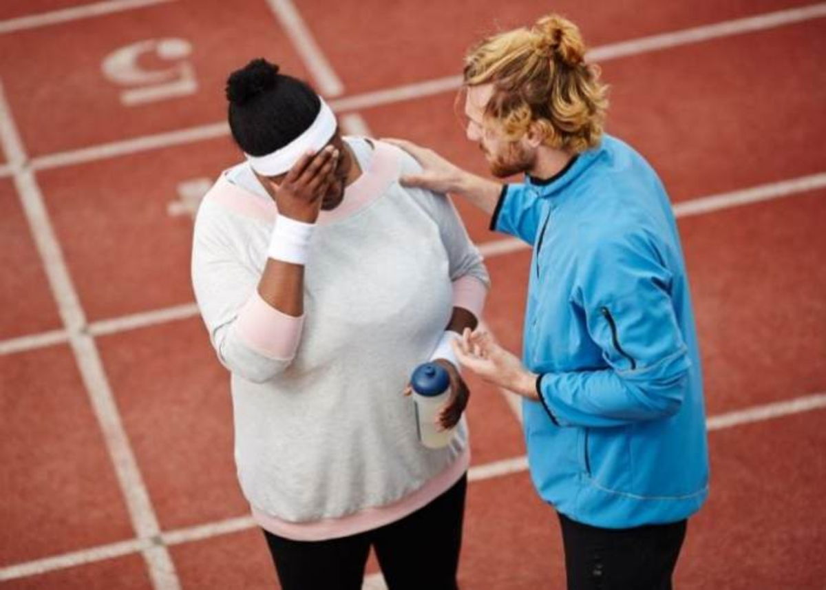 Persona rindiéndose ejercicio