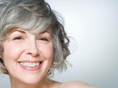 Mantén un cabello saludable después de la menopausia