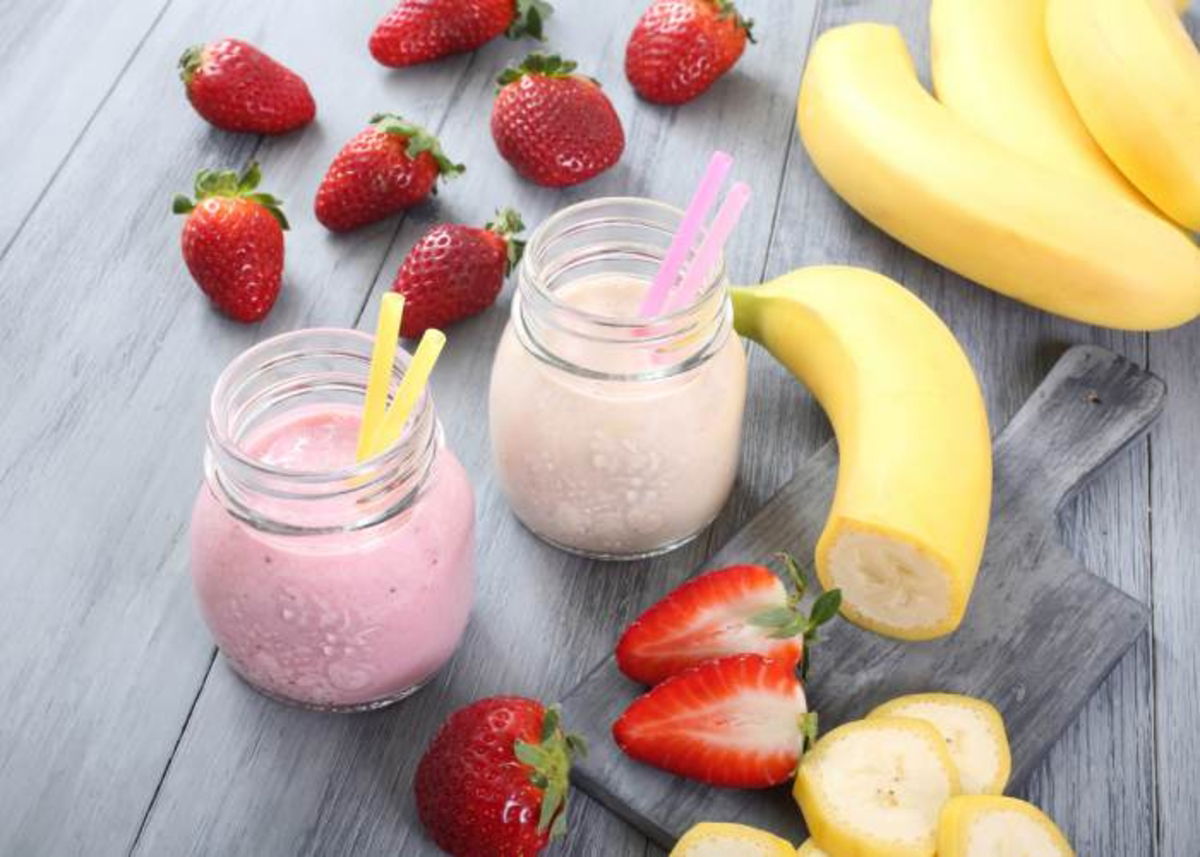 Bebida de fresa y plátano