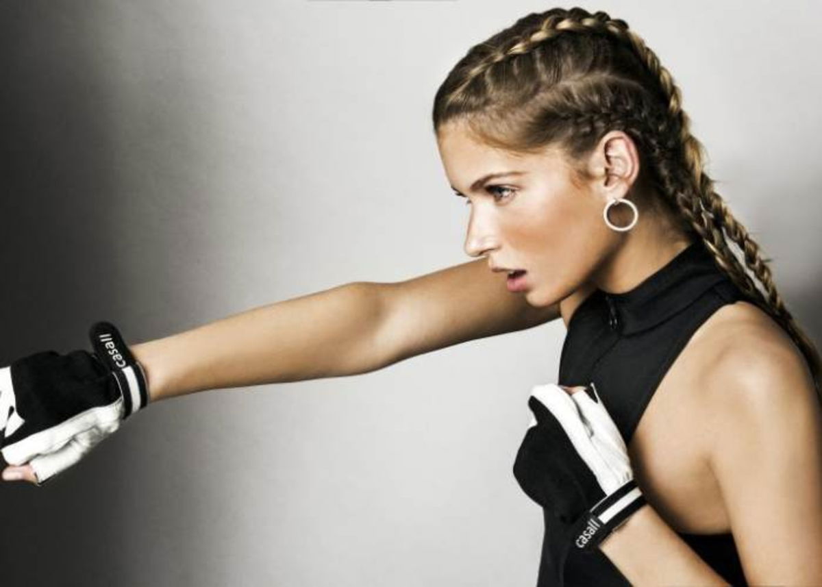 Mujer ejercitándose