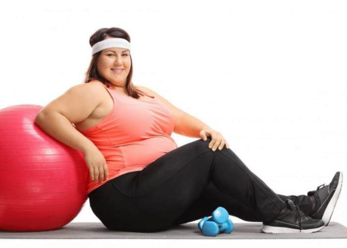Persona con sobrepeso ejercicio