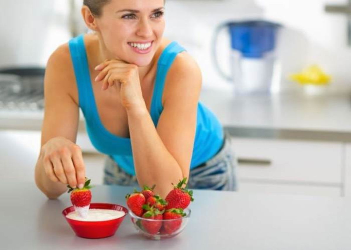 Deportista-comiendo-yogur