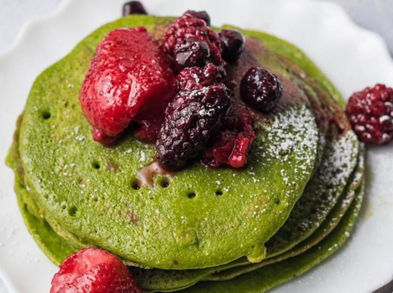 Panqueque de aguacate y plátano, ideal para el desayuno