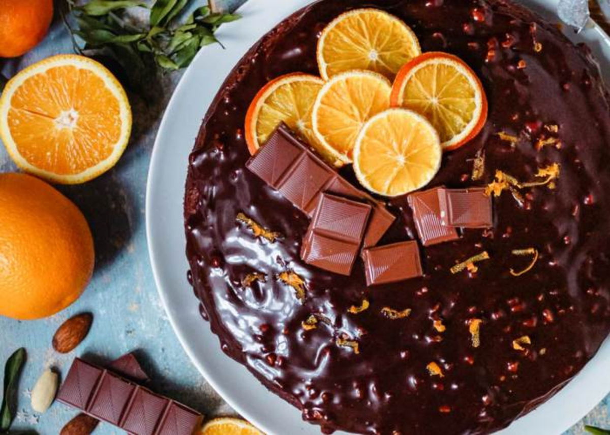 Pastel vegano chocolate y naranja