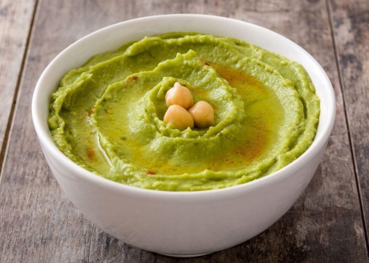 Tazón humus de aguacate