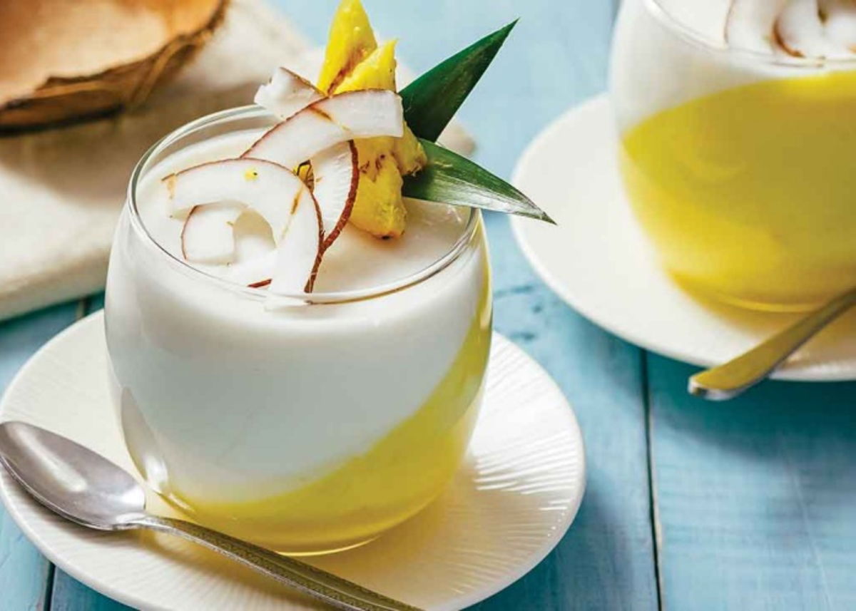 Gelatina de coco y piña