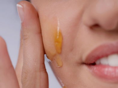 Mascarillas naturales para reafirmar la piel flácida del rostro