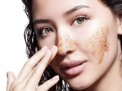 Beneficios del suero de cafeína para el contorno de ojos