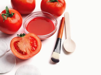 Qué sucede si frotas tomate en el rostro