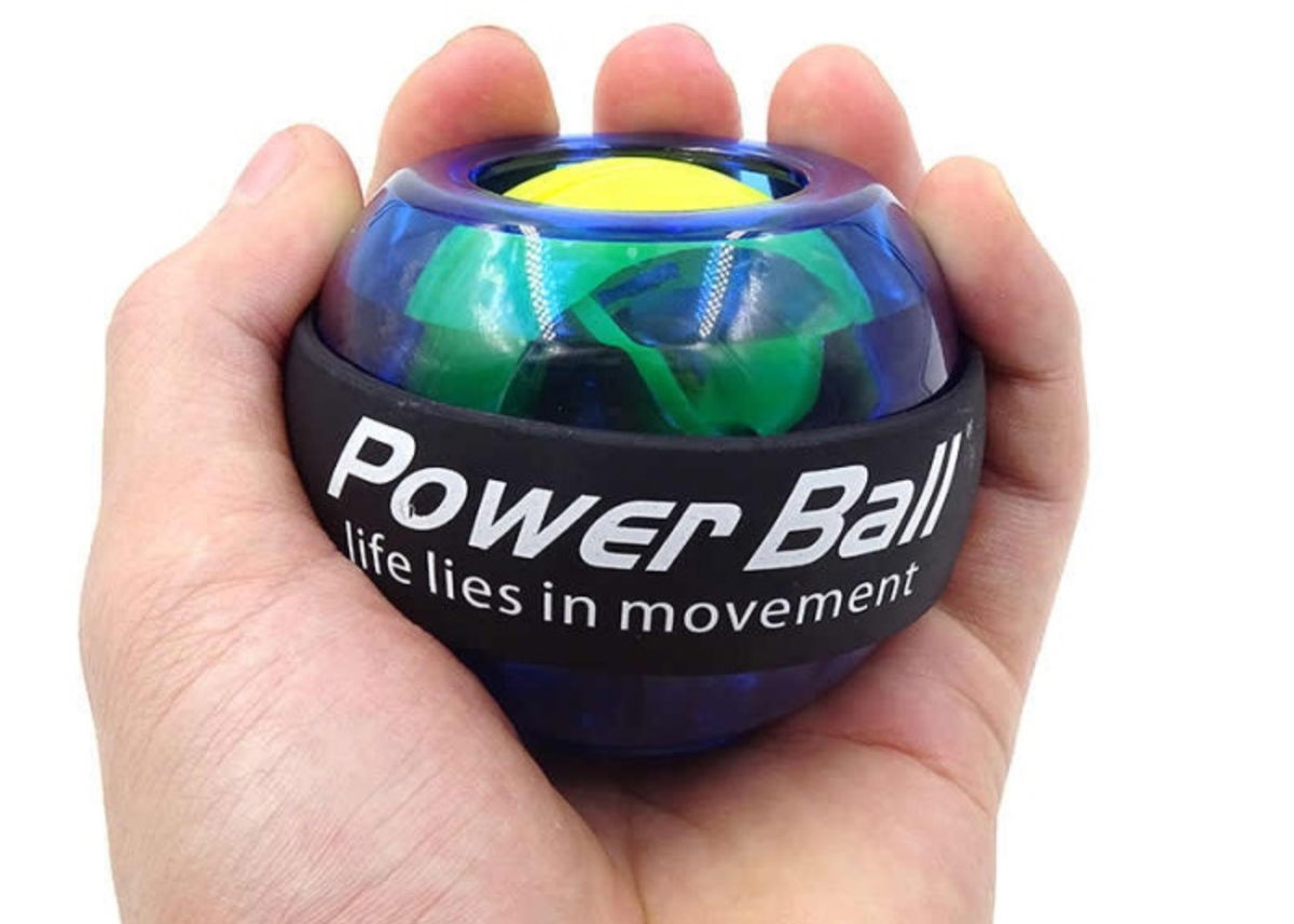 Mano tomando power ball