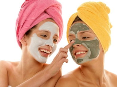 ¿Las mascarillas caseras pueden ser un riesgo para la salud de la piel?