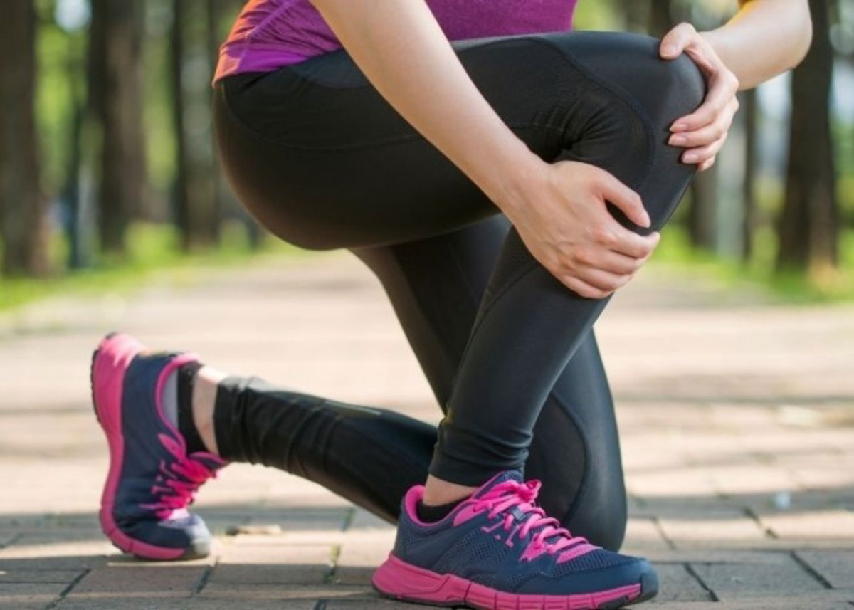 Persona con pata de ganso inflamada
