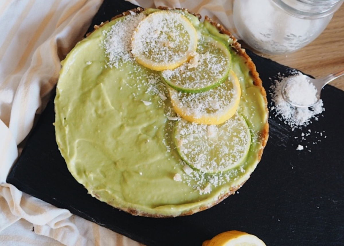 Tarta de limón crudivegana