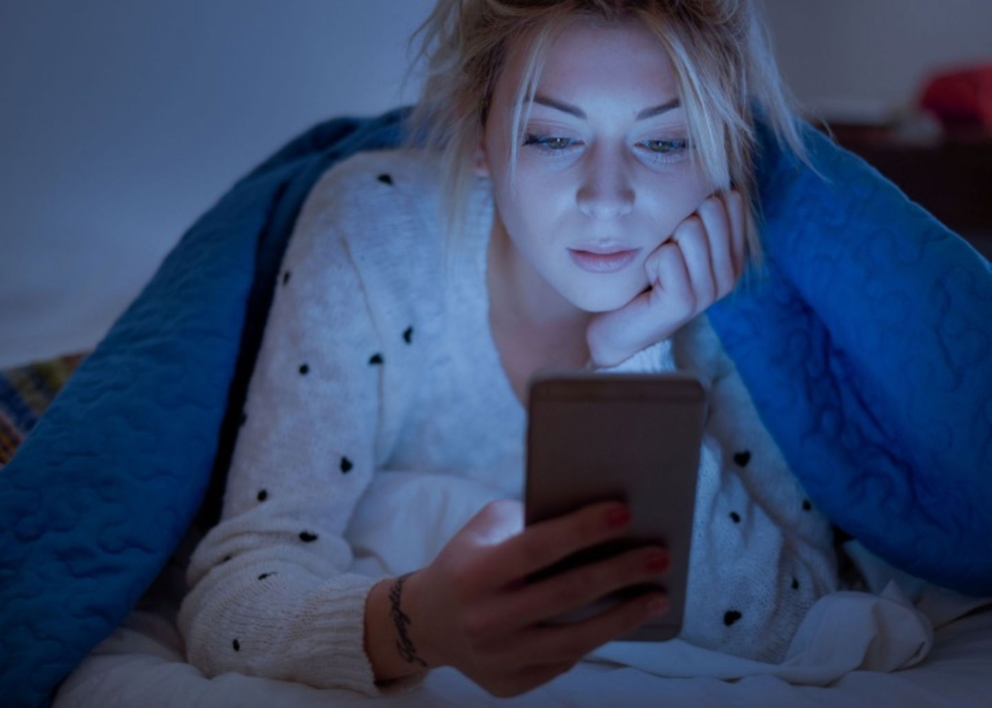 Mujer con tablet